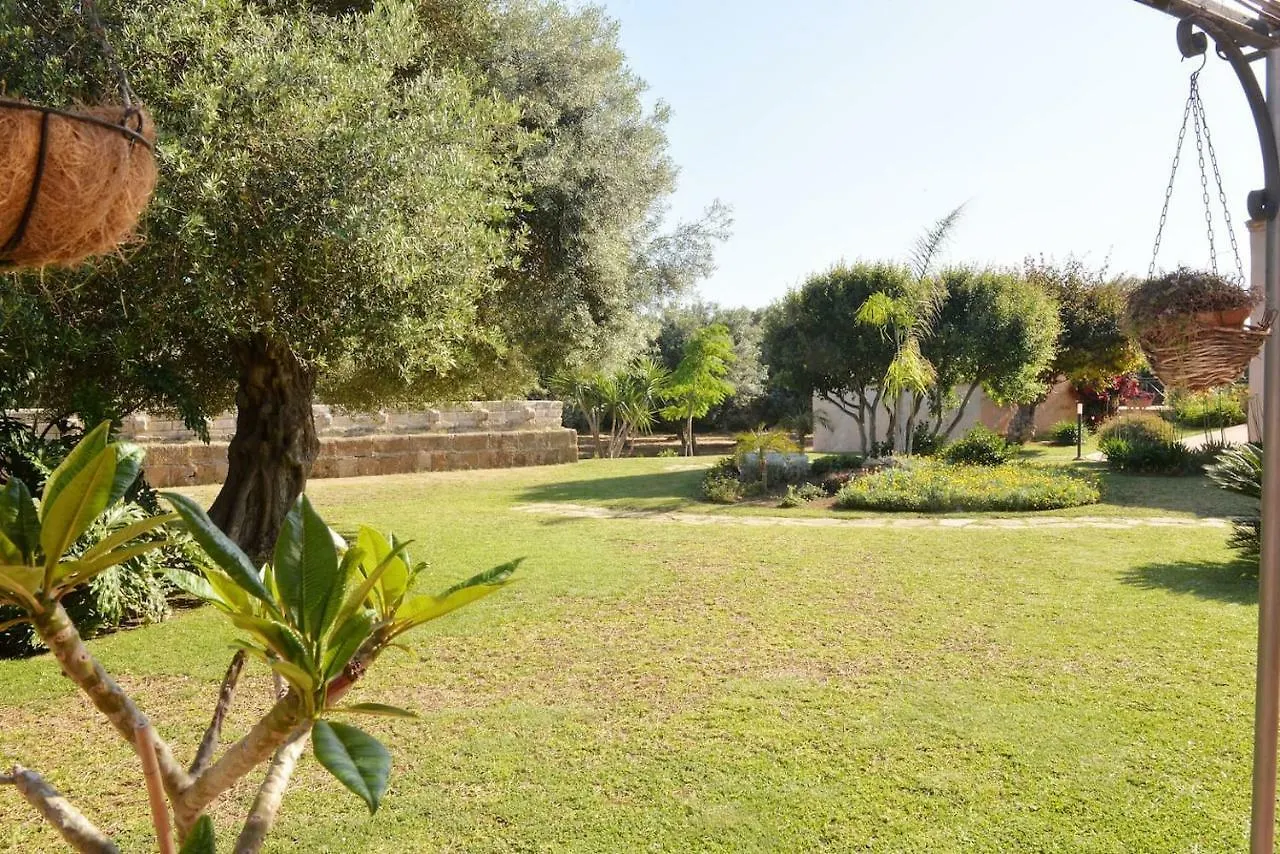 Suite in Masseria Plemmirio 0*,  Italia
