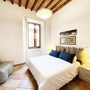  Appartamento Casa Montanini Centro Storico Italia